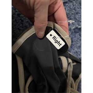 Brand New Furtent Dog Sleeve Recovery Size Medium for Right Leg Breathable